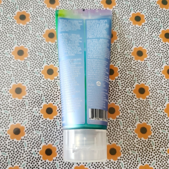 Unicorn Glitter Dust Peel-off Mask Treatment - Picture 2 of 3